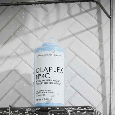 Olaplex no. 4C - Bond Maintenance Clarifying Shampoo 250ml